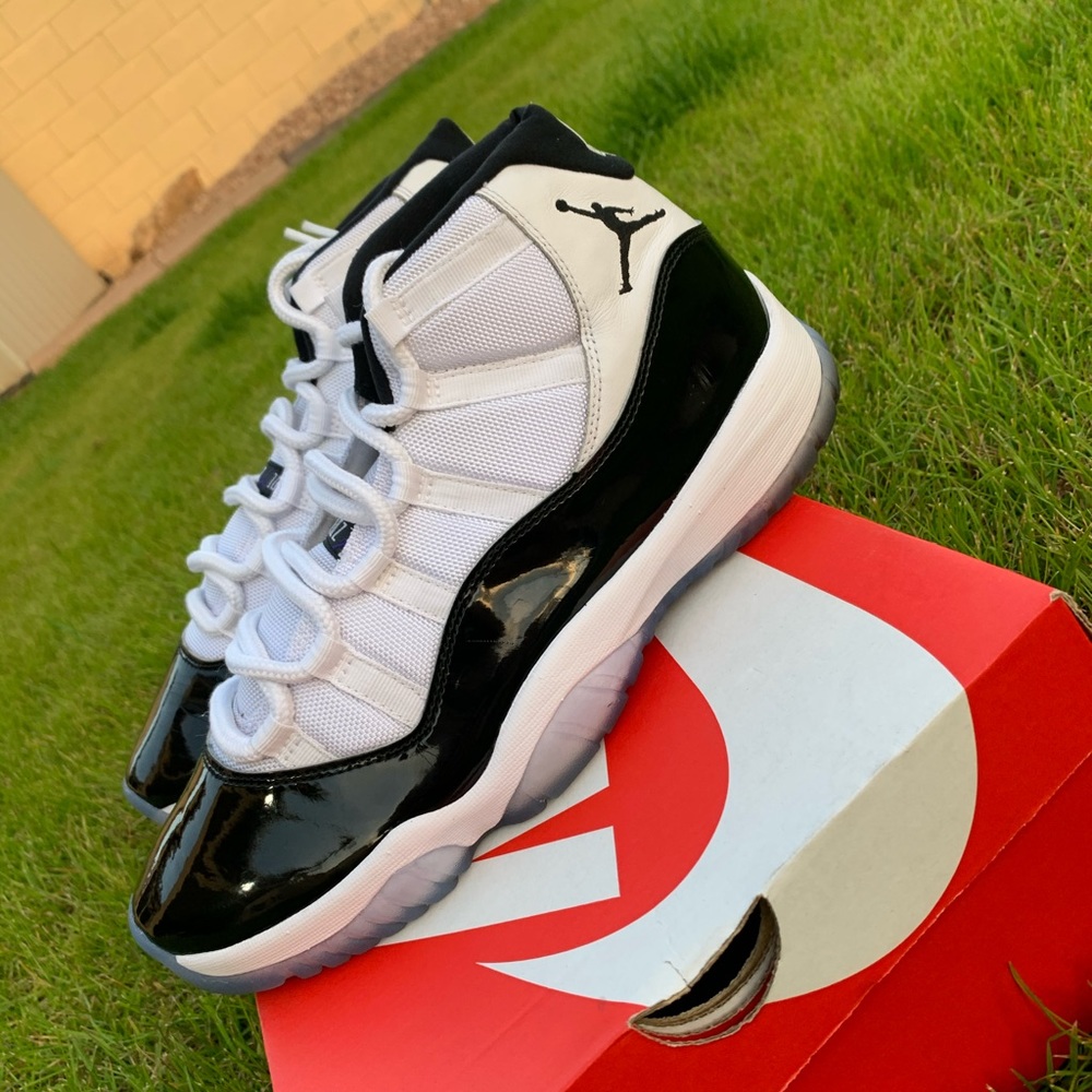 Concord 11s - Picture 4 of 5